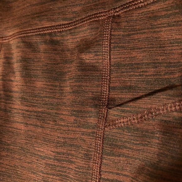 High-Rise Tall Warmth Leggings with Side Pockets - Picture 7 of 7